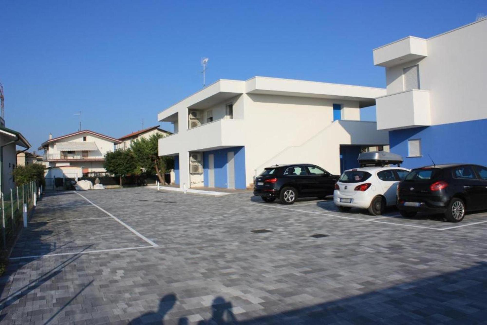 Residence Blumar Jesolo Golf Club Buitenkant foto